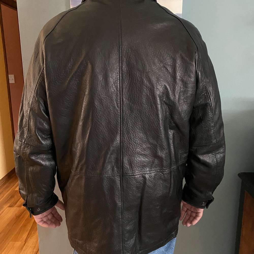 Reed leather coat - Picture 6 of 9